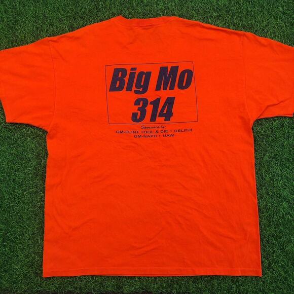 Megatron Oracles ‘Big Mo’ Carman-Ainsworth Graphic Tee - Picture 2 of 4